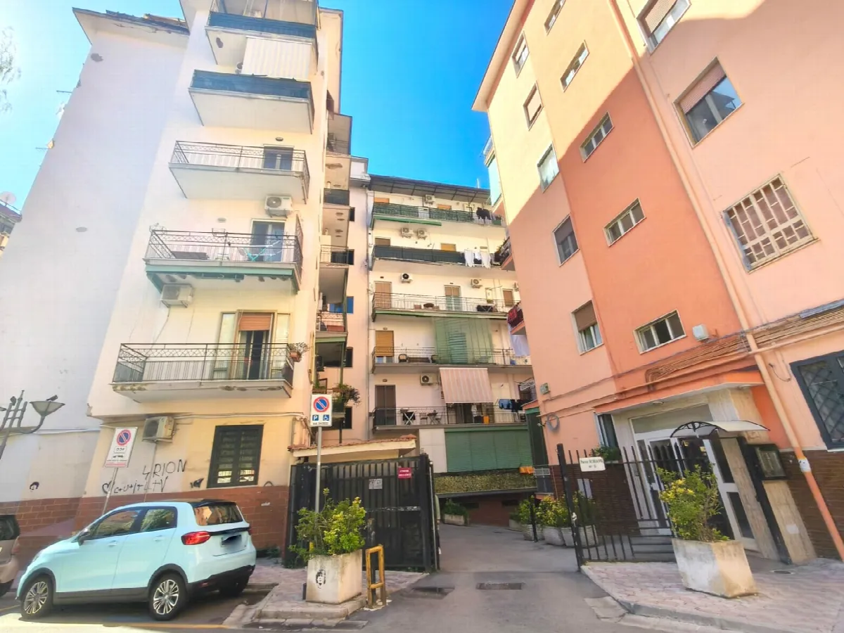 Appartamento in vendita a Portici - foto 1