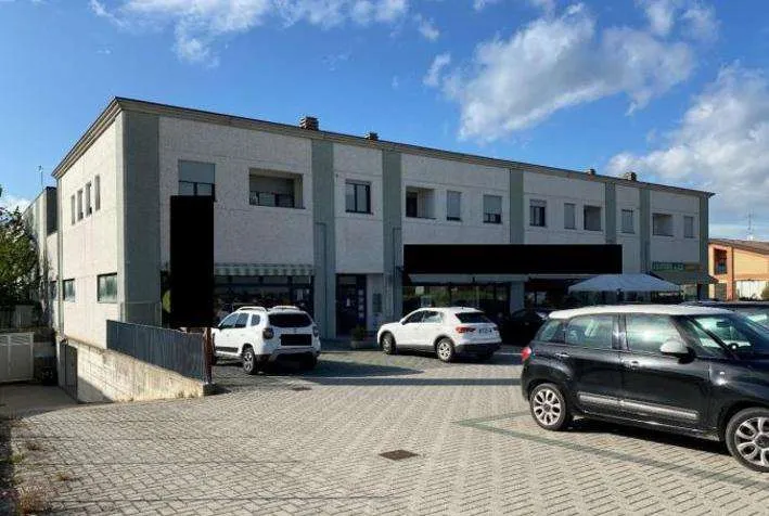 Ufficio in vendita a Langhirano - foto 2