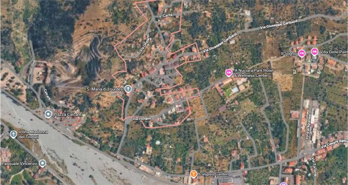Villa in vendita a Furci Siculo - Grotte Calcare - foto 1
