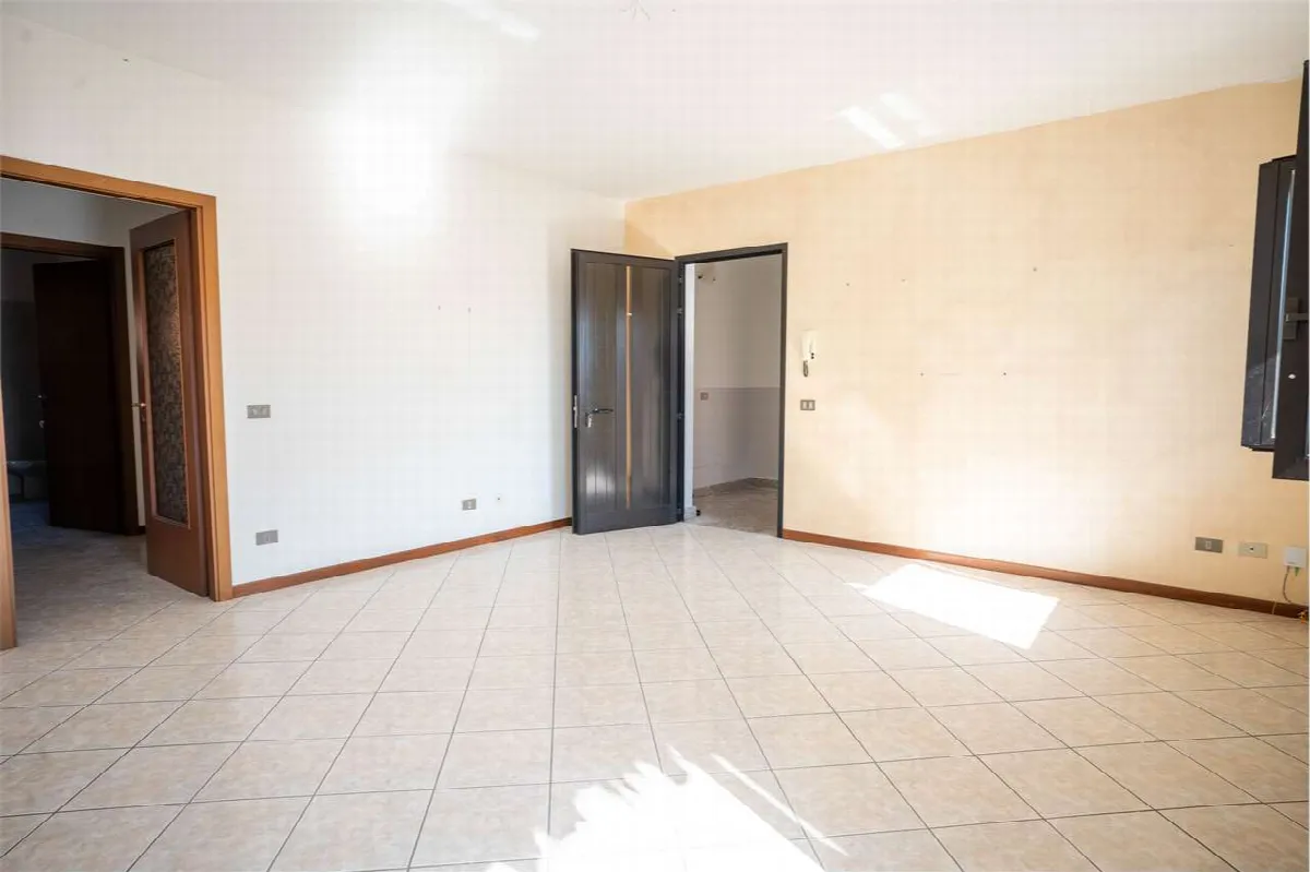 Appartamento in vendita a Fara Novarese - foto 3