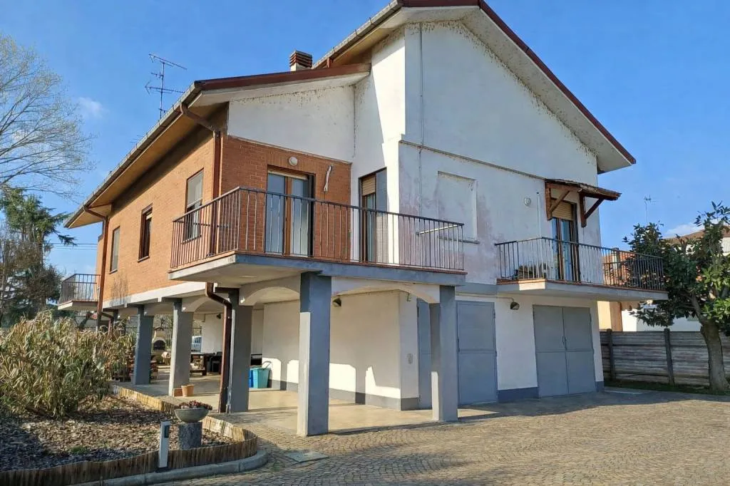 Villa in vendita a Borgo Vercelli - foto 2
