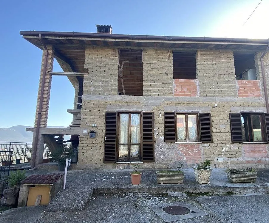 Casa indipendente in vendita a Montelibretti - Centro - foto 1