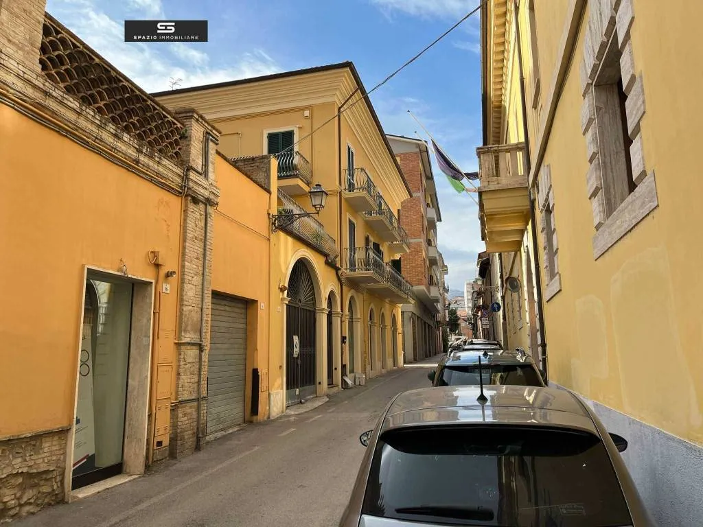 Ufficio in vendita a Teramo - Centro - foto 1