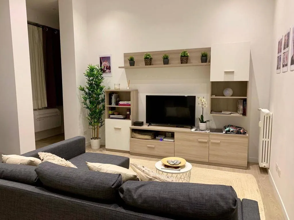 Appartamento in vendita a Milano - P.ta Genova, Romolo, Solari - foto 1