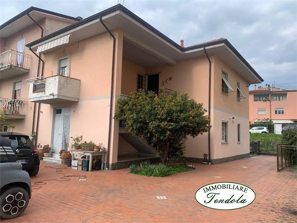 Casa indipendente in vendita a Ameglia - Fiumaretta - foto 1