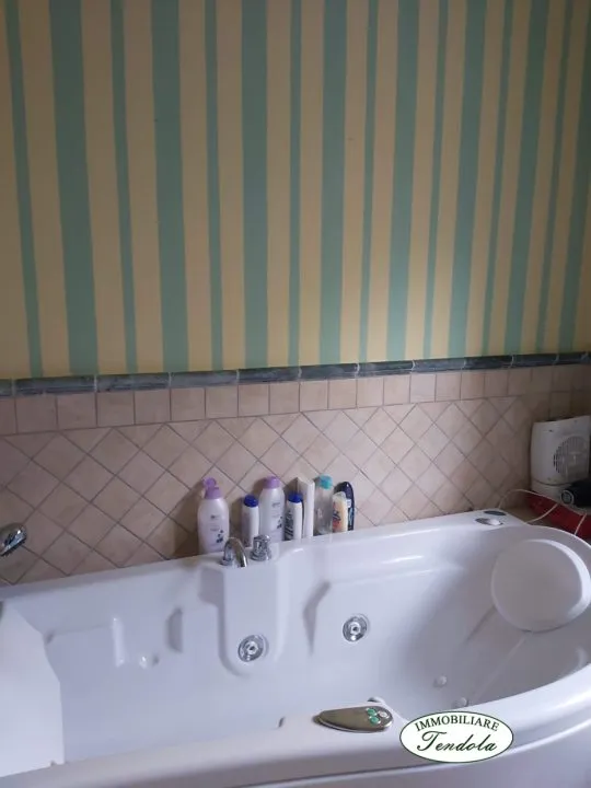 Casa indipendente in vendita a Fosdinovo - foto 7