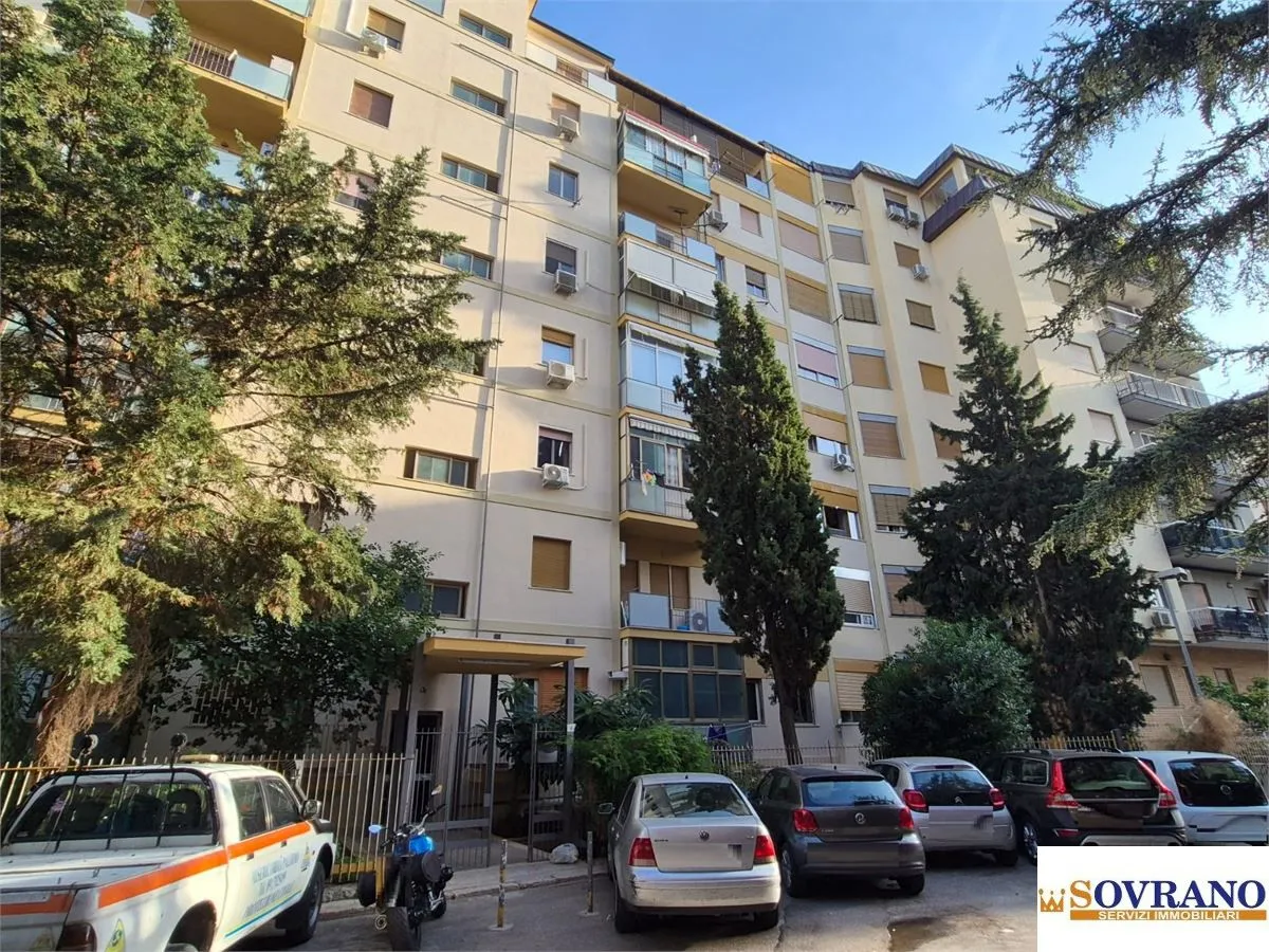 Appartamento in vendita a Palermo - foto 1