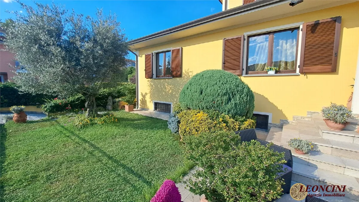 Casa indipendente in vendita a Villafranca in Lunigiana - foto 4