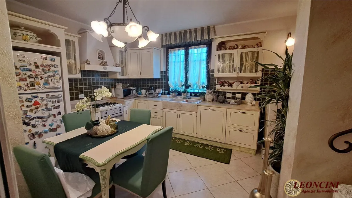 Casa indipendente in vendita a Villafranca in Lunigiana - foto 8