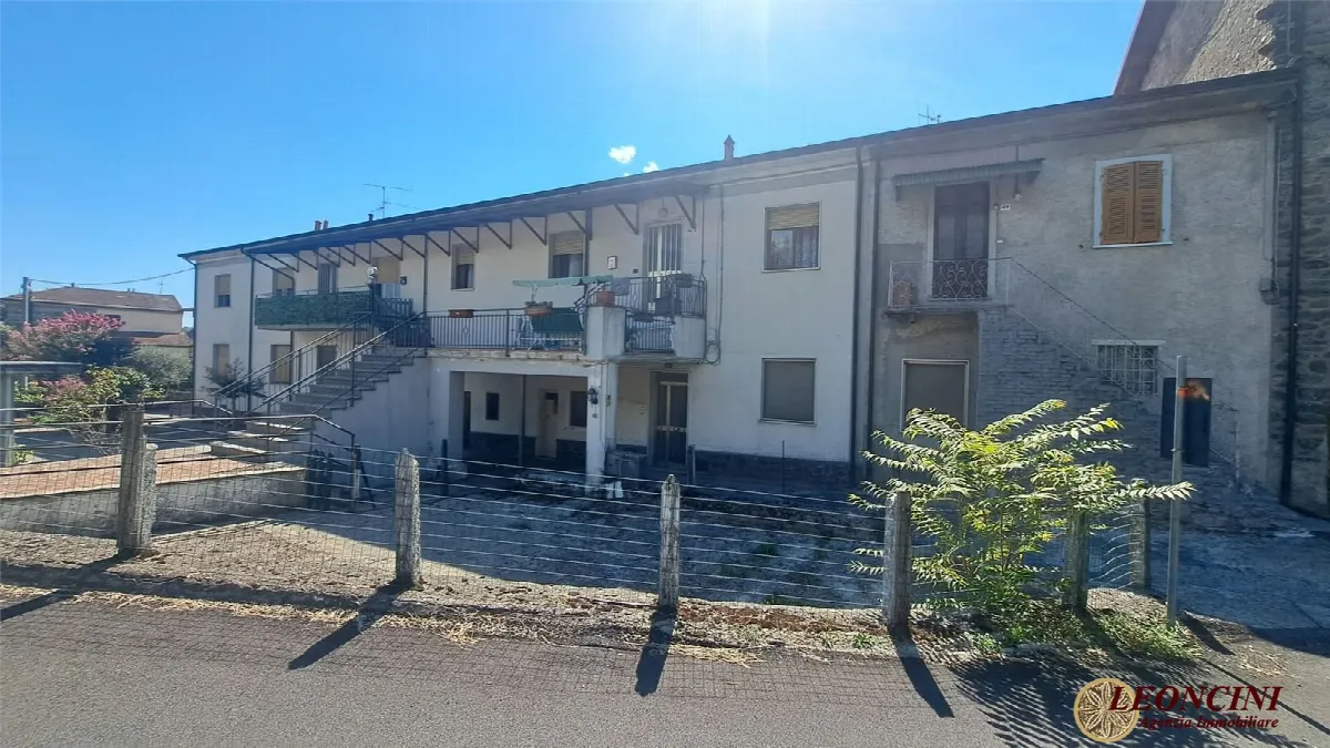 Appartamento in vendita a Filattiera - foto 1