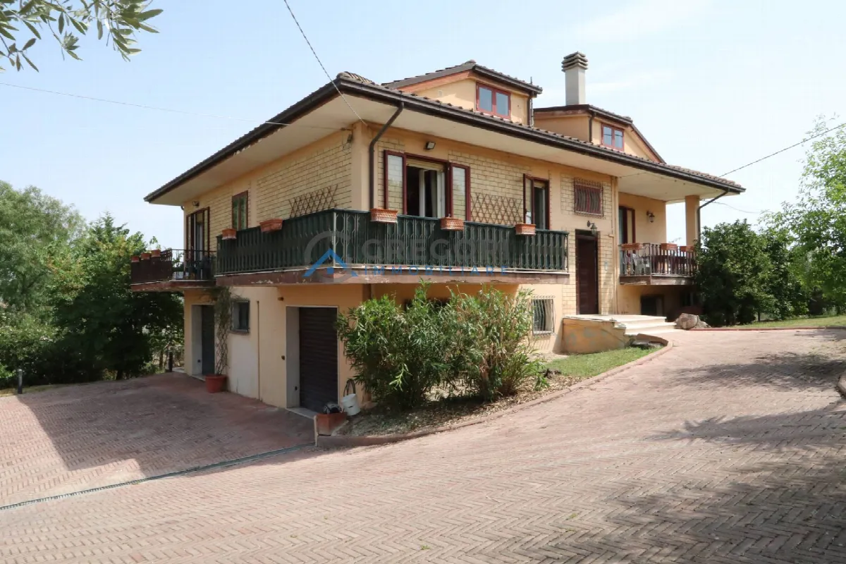 Villa in vendita a Maltignano - foto 3
