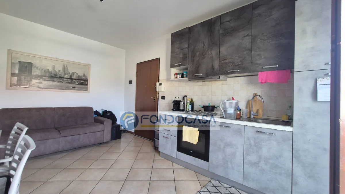 Appartamento in vendita a Castelnuovo del Garda, Castelnuovo - foto 1