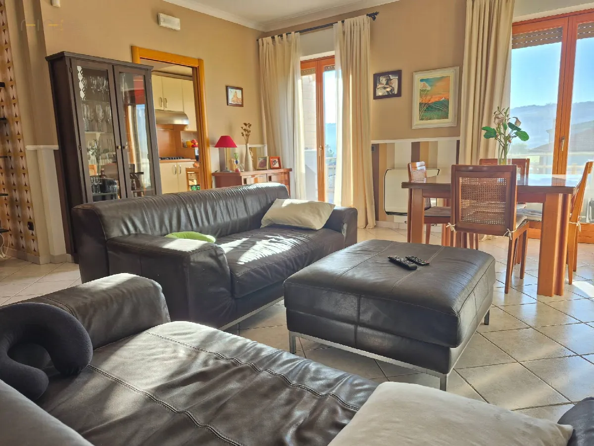 Appartamento in vendita a Colli del Tronto, Zona Salaria - foto 1