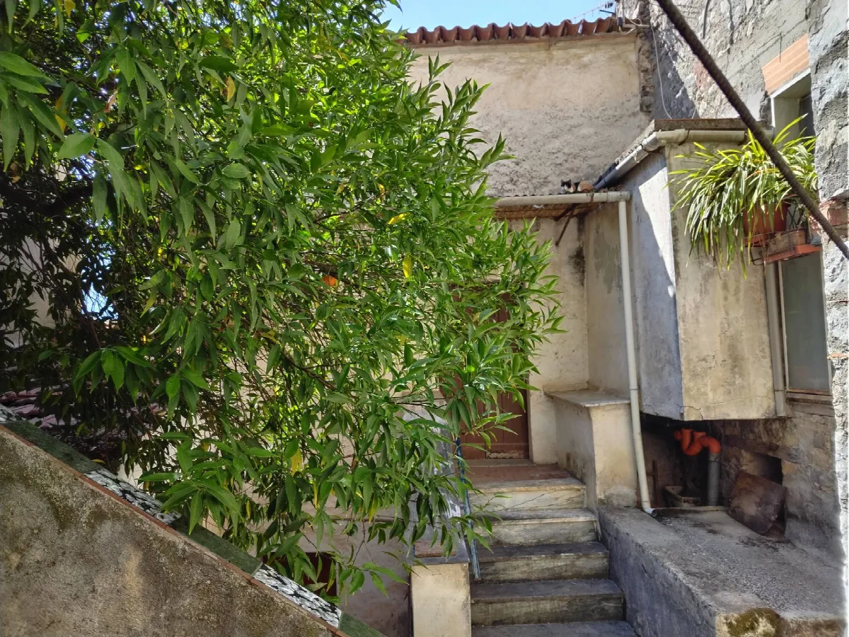 Appartamento indipendente in vendita a Roccagloriosa - foto 7