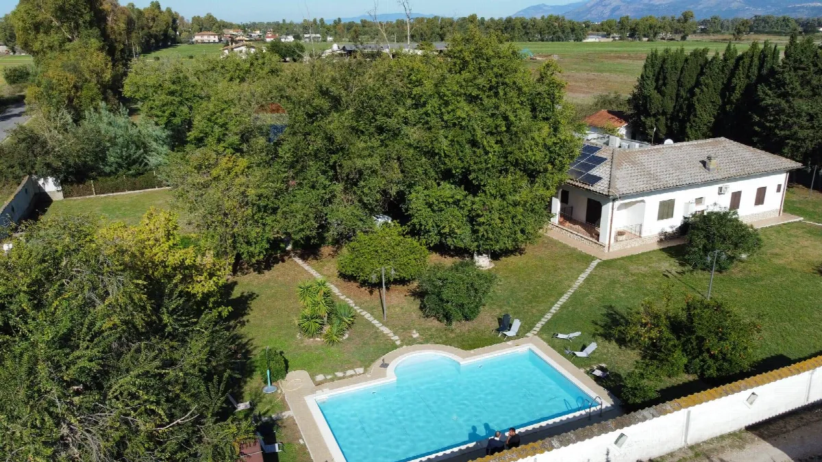 Villa singola in vendita a Sabaudia, Borgo San Donato - foto 2