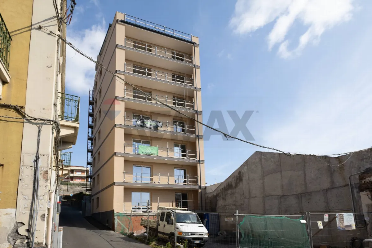 Appartamento in vendita a Catania, Zona centro - foto 2