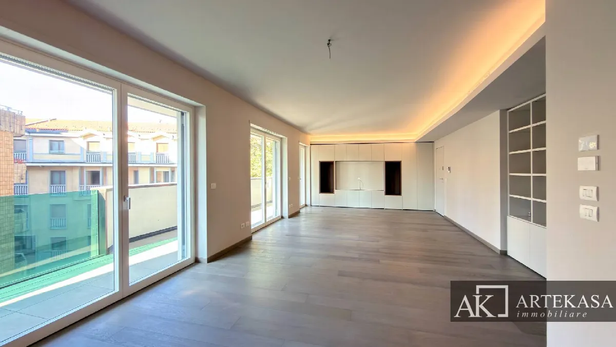 3 LOCALI in vendita a Novara, 1 - Centro - foto 5