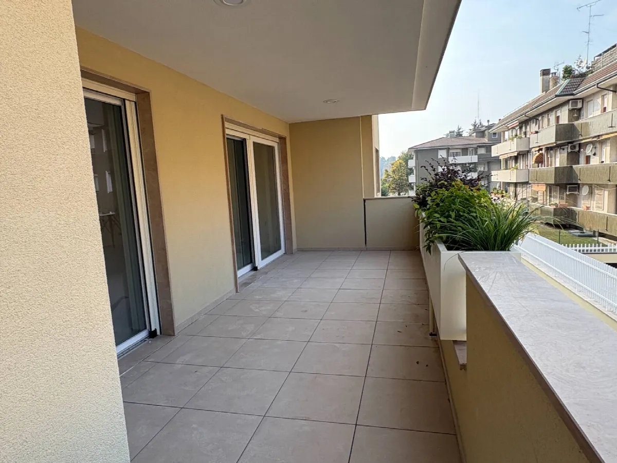 Quadrilocale con terrazzo in vendita a Rho - foto 8