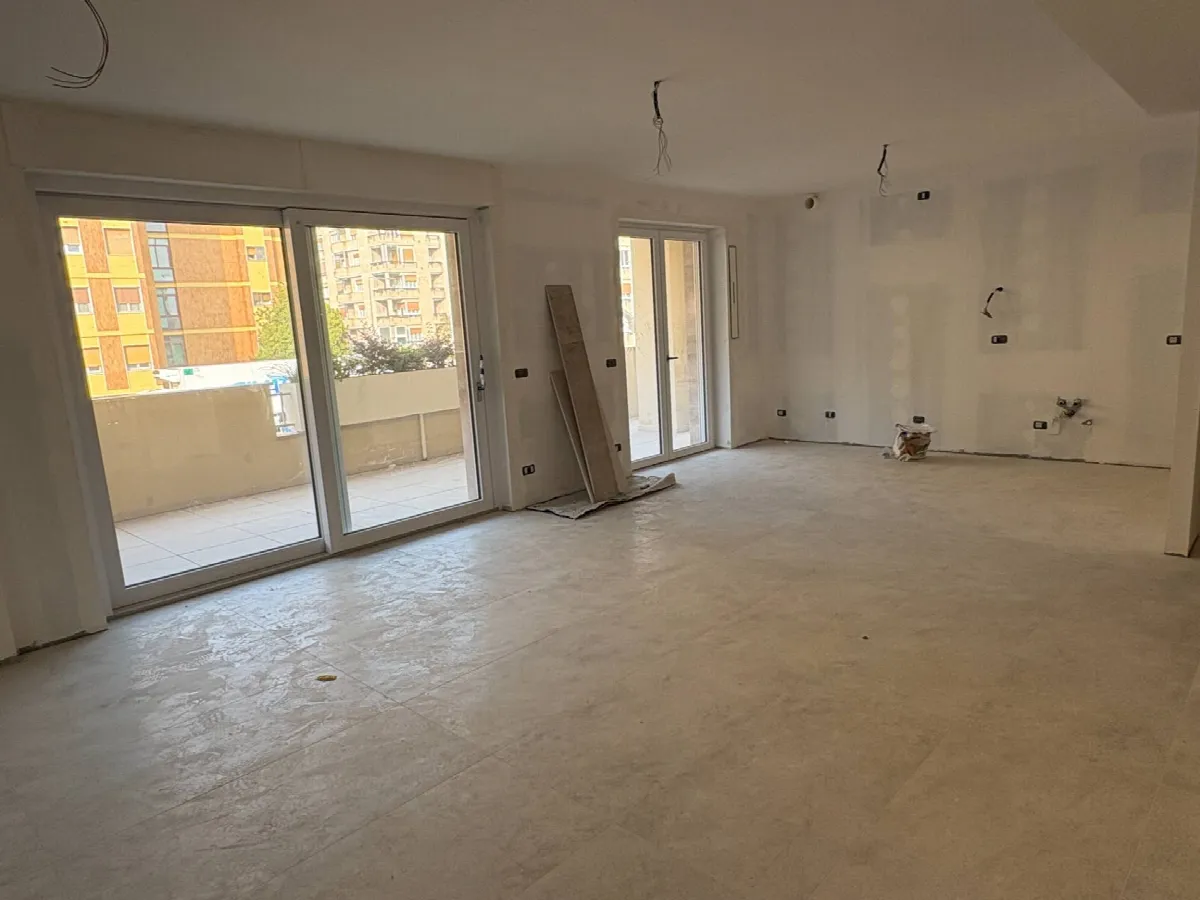 Quadrilocale con terrazzo in vendita a Rho - foto 9