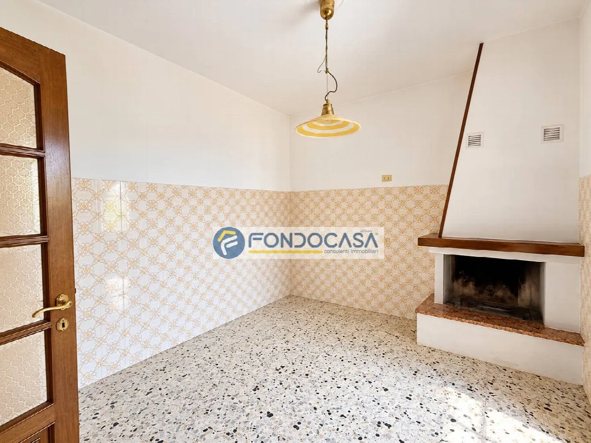 Villa bifamiliare in vendita a Massa, Periferia - foto 8