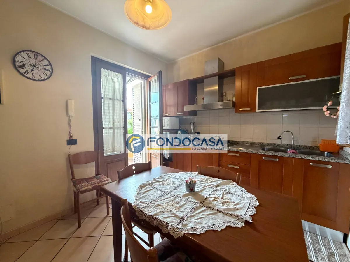 Casa semindipendente in vendita a Montignoso - foto 3