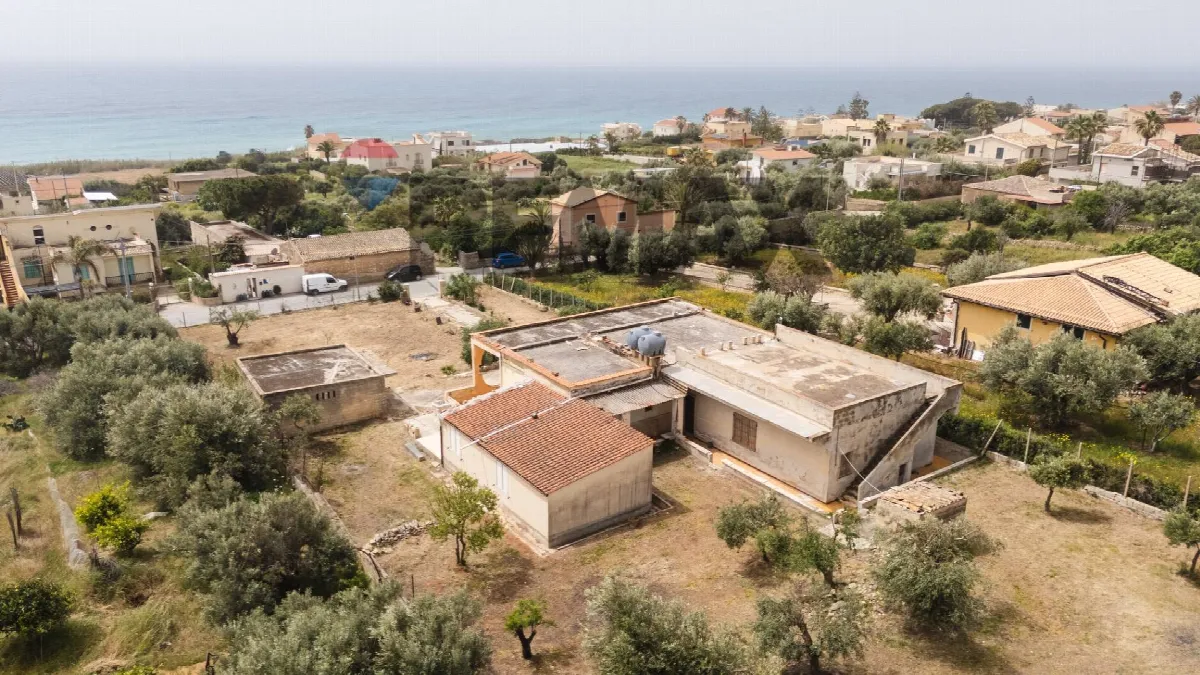 Villa a schiera in vendita a Scicli, Cava d'Aliga - foto 1