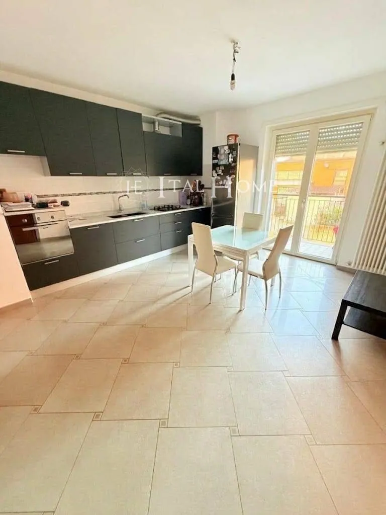 Appartamento in vendita a Aosta, Centro - foto 1