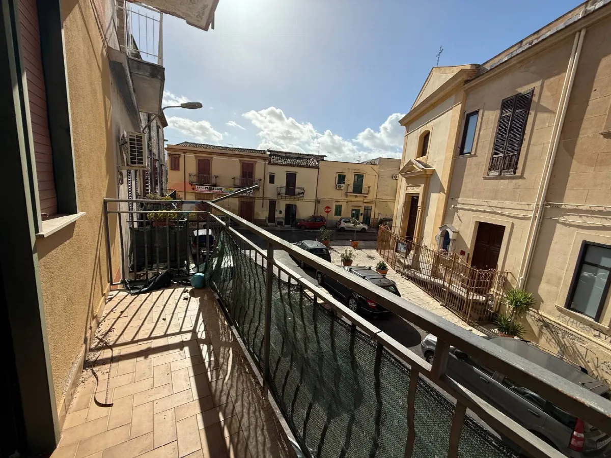 Appartamento in vendita a Palermo, Pitrè - foto 1