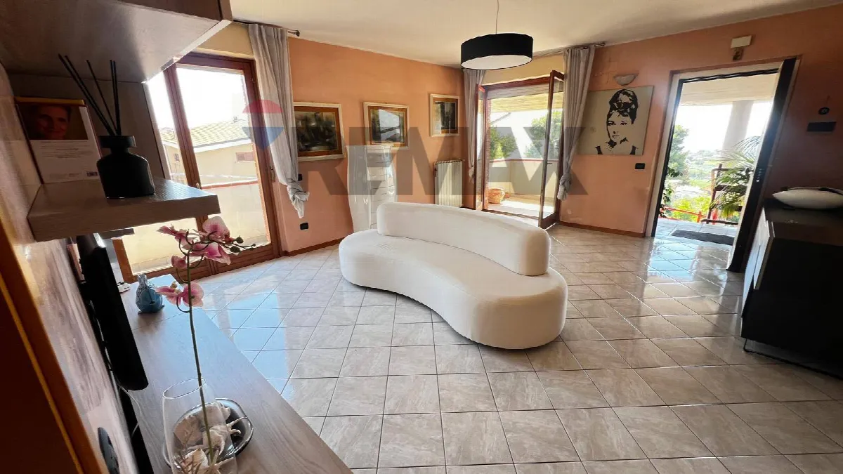Appartamento in vendita a Città Sant'Angelo - foto 1