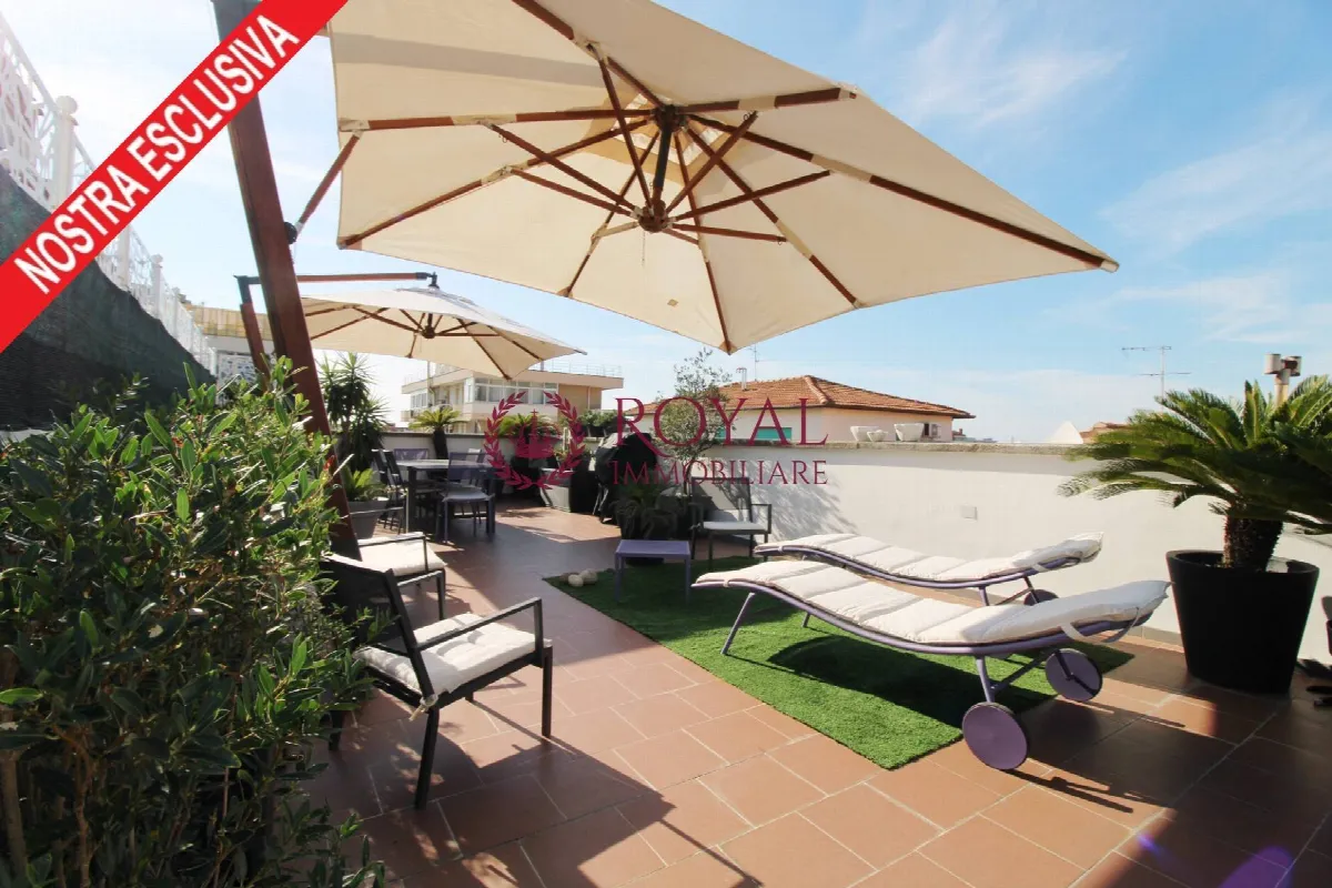 Appartamento in vendita a Livorno, Centro residenziale - foto 1