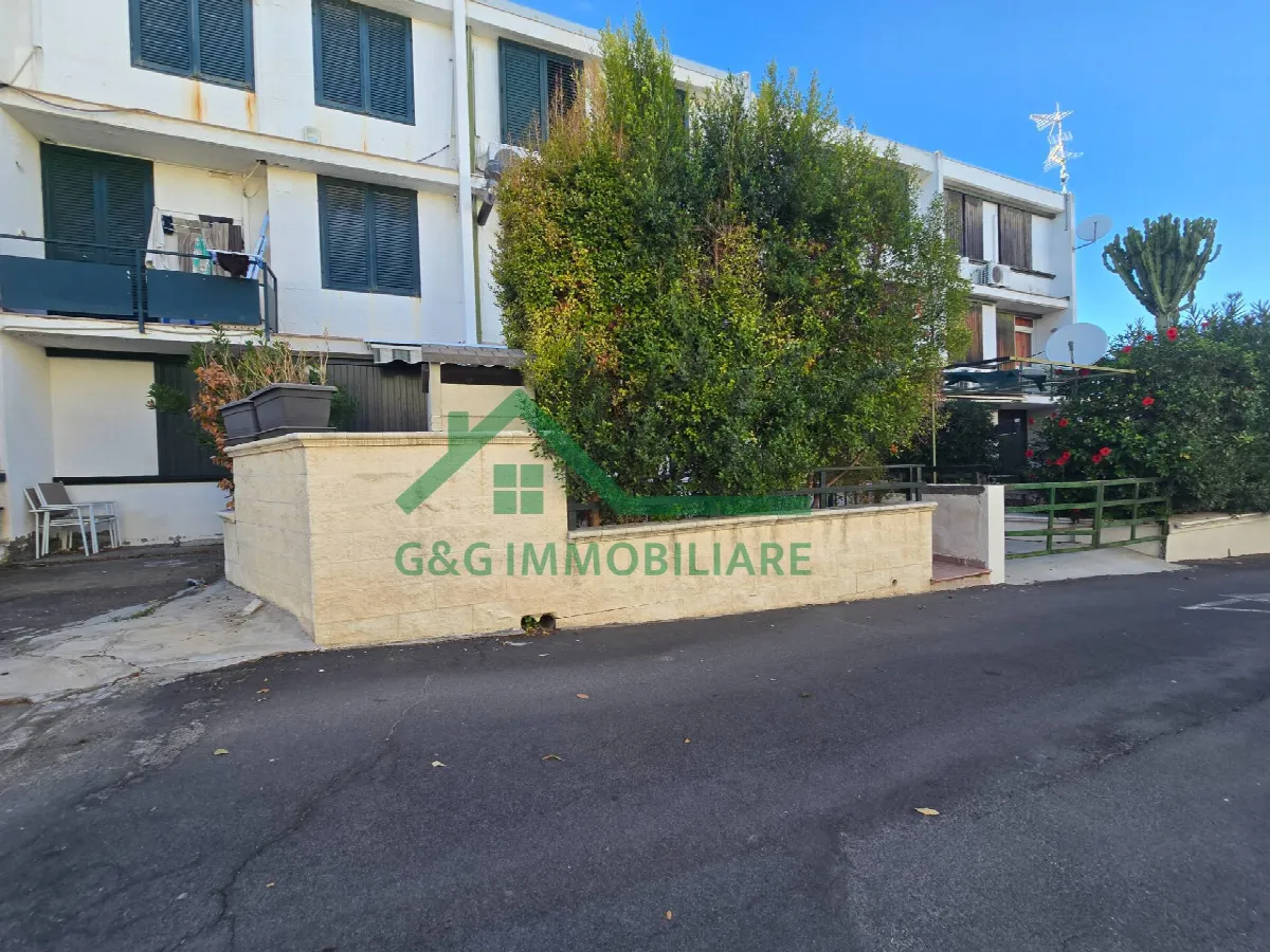 Zona mare - Appartamento in vendita a Augusta - foto 2