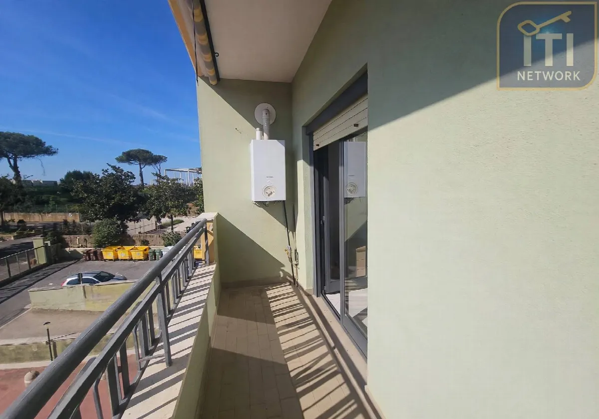Appartamento in vendita a Pomezia, Centro - foto 1