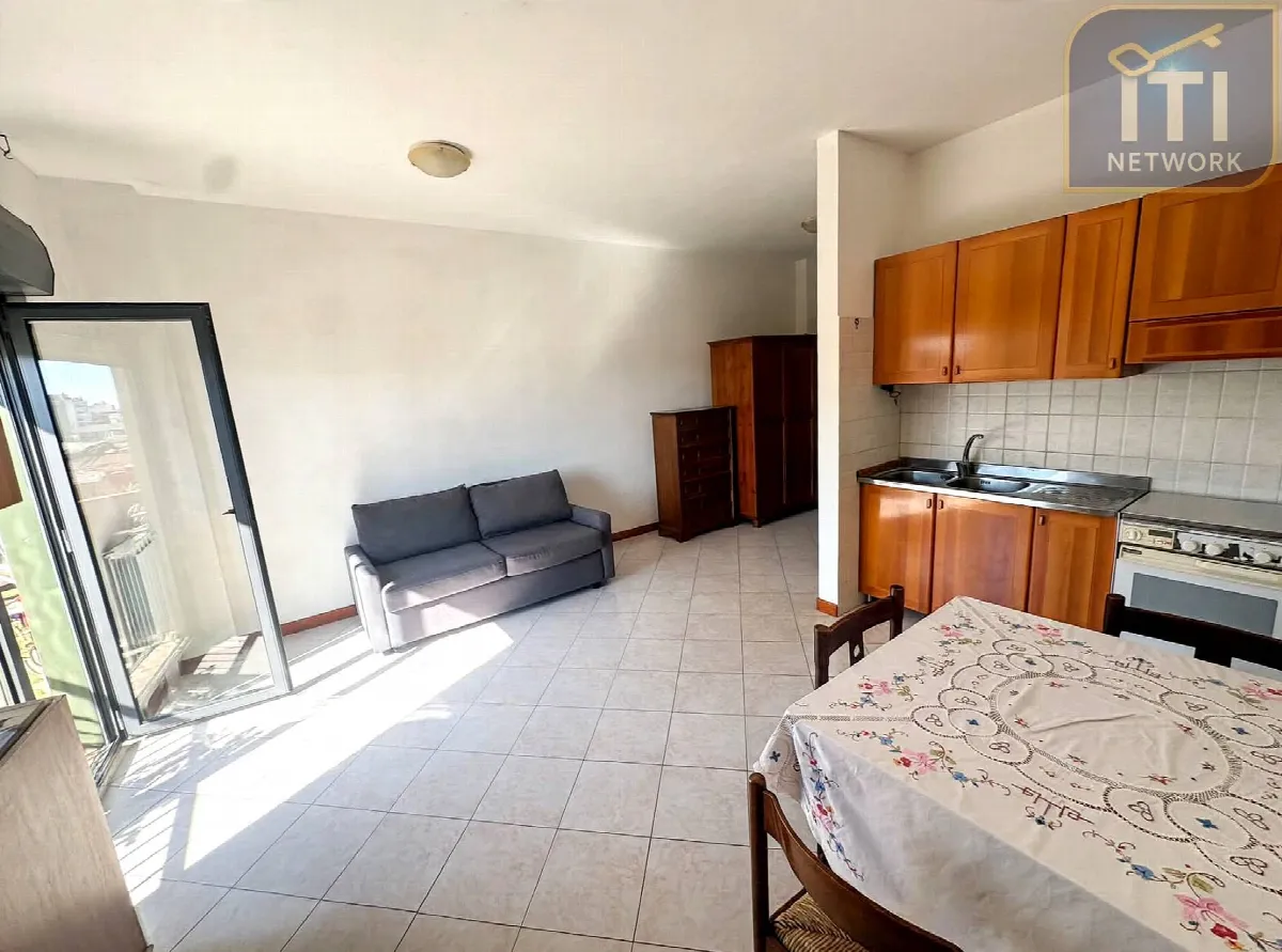Appartamento in vendita a Pomezia, Centro - foto 5