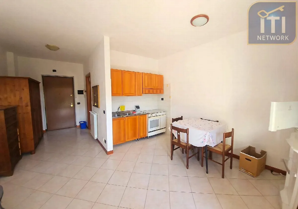 Appartamento in vendita a Pomezia, Centro - foto 8