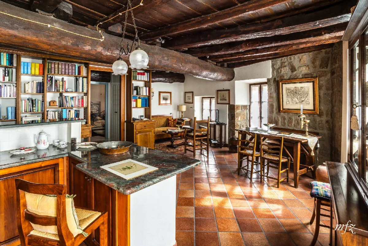 Appartamento in vendita a Viterbo, Centro - foto 1