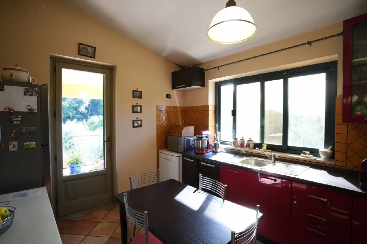 Casa indipendente in vendita a Cervaro - foto 10