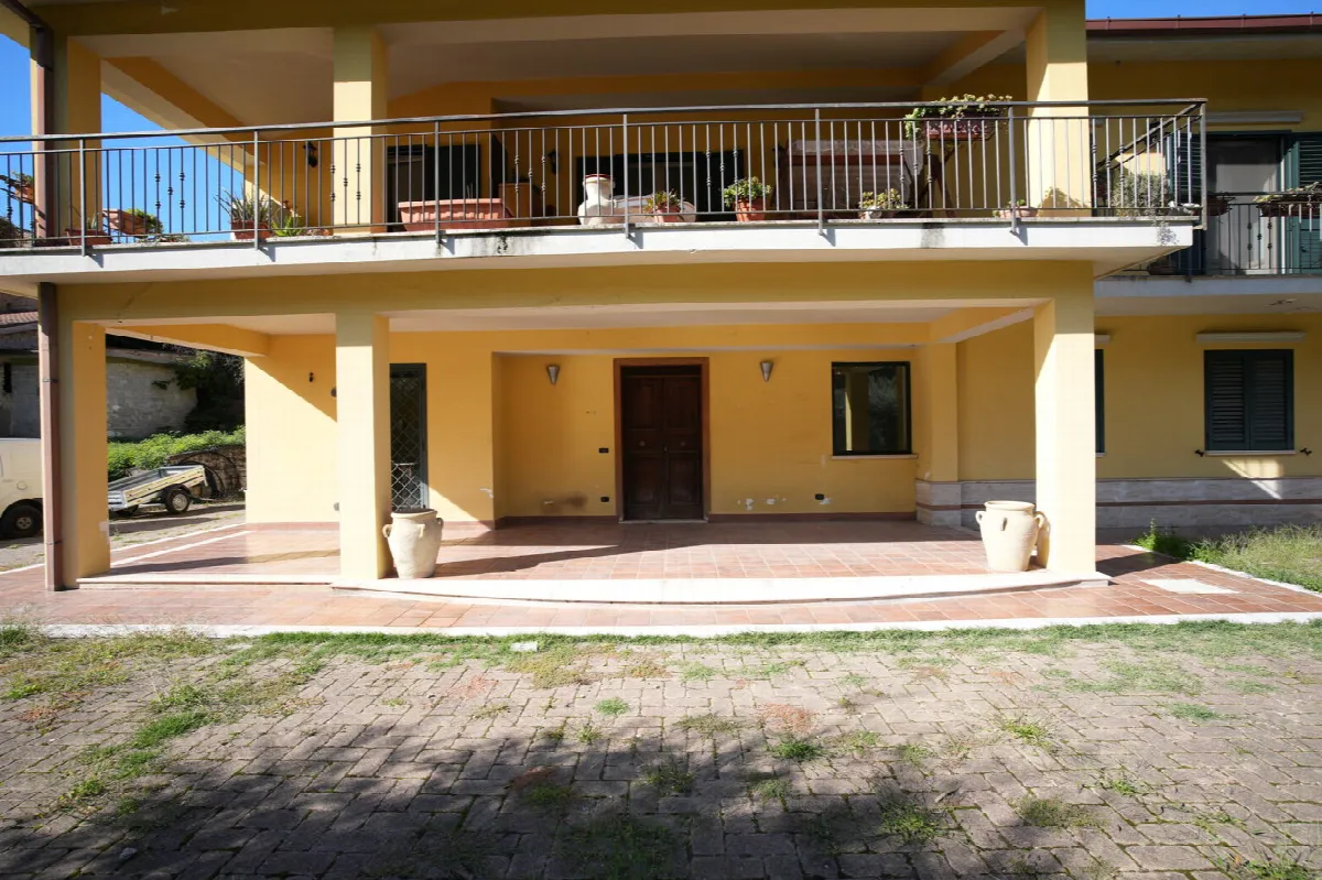 Casa indipendente in vendita a Cervaro - foto 2