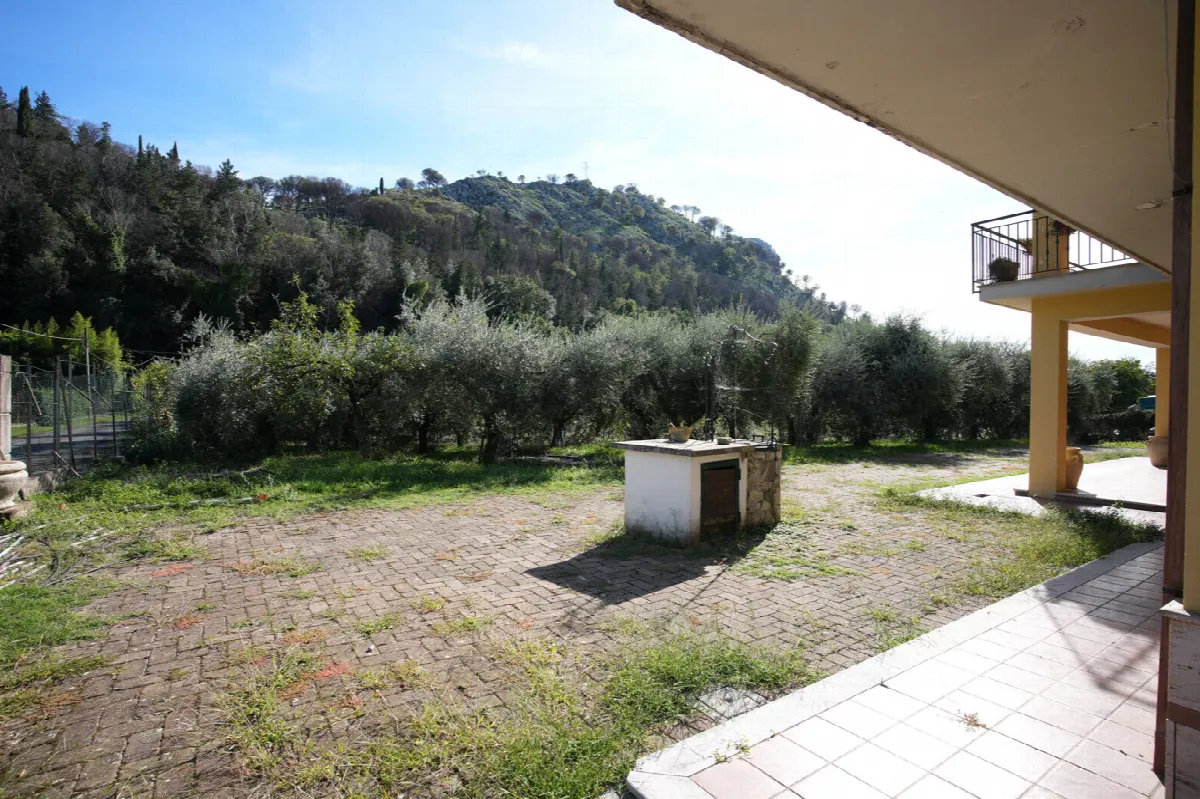Casa indipendente in vendita a Cervaro - foto 4
