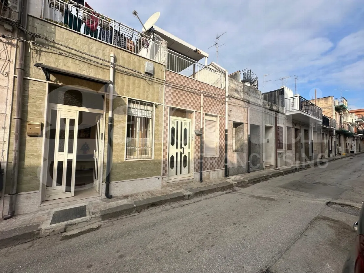 Casa indipendente in vendita a Floridia - foto 1
