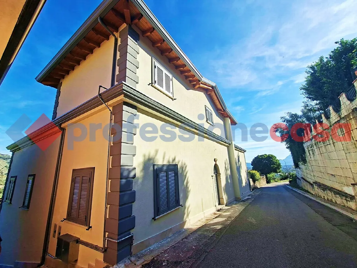 Casa indipendente in vendita a Piedimonte San Germano - foto 1