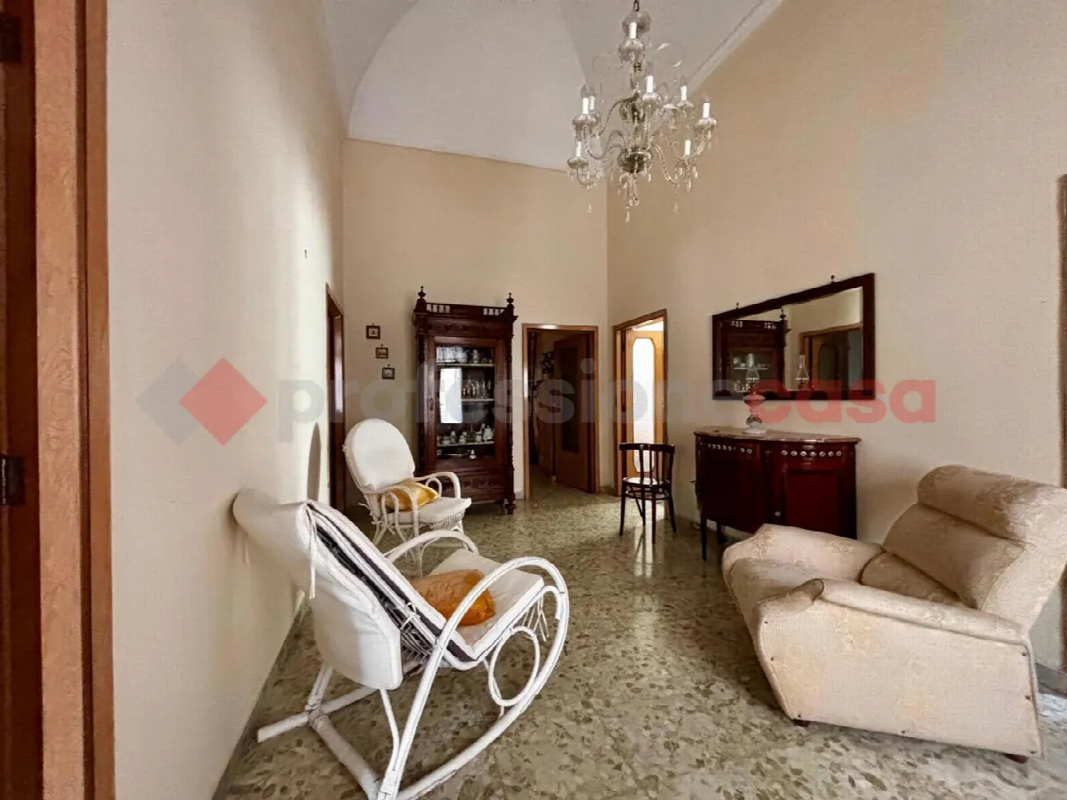 Casa indipendente in vendita a Manduria - foto 1