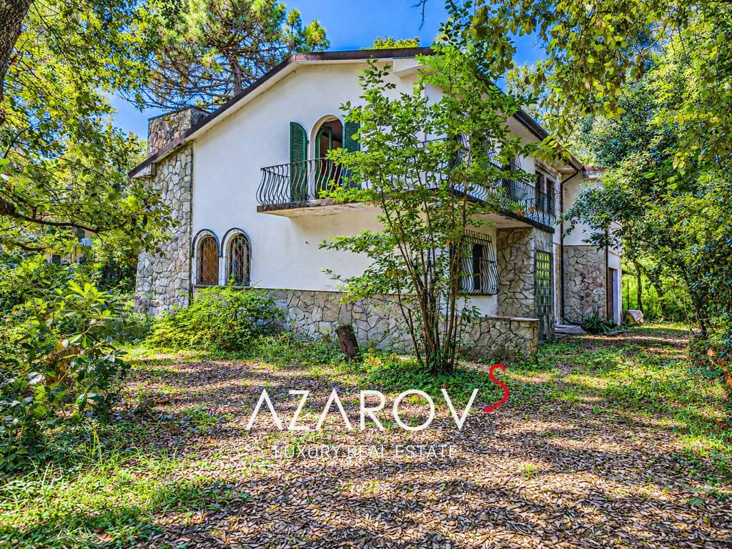 Villa in vendita a Massa - Marina di Massa - foto 1