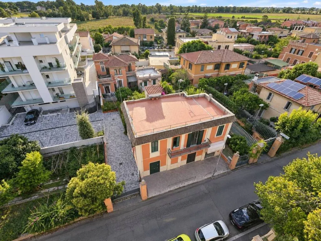 Appartamento in vendita a Roma - Lido di Ostia - foto 1