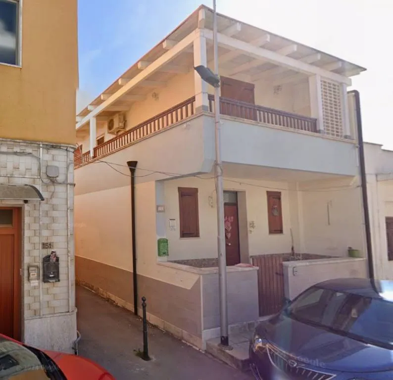 Villa in vendita a Pulsano - Centro - foto 1