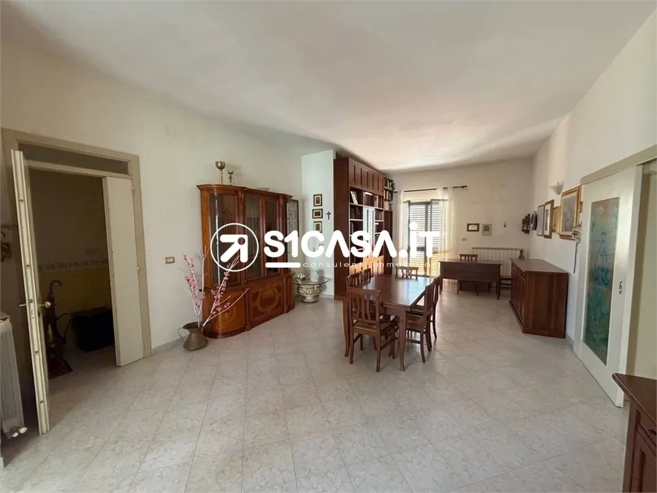 Casa indipendente in vendita a Galatone - foto 1