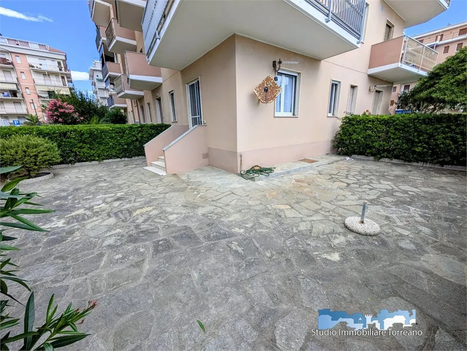 Appartamento in vendita a Borghetto Santo Spirito - foto 2