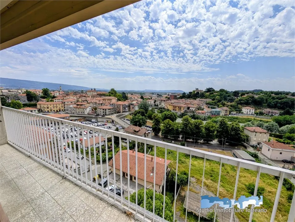 Appartamento in vendita a Ivrea - foto 1