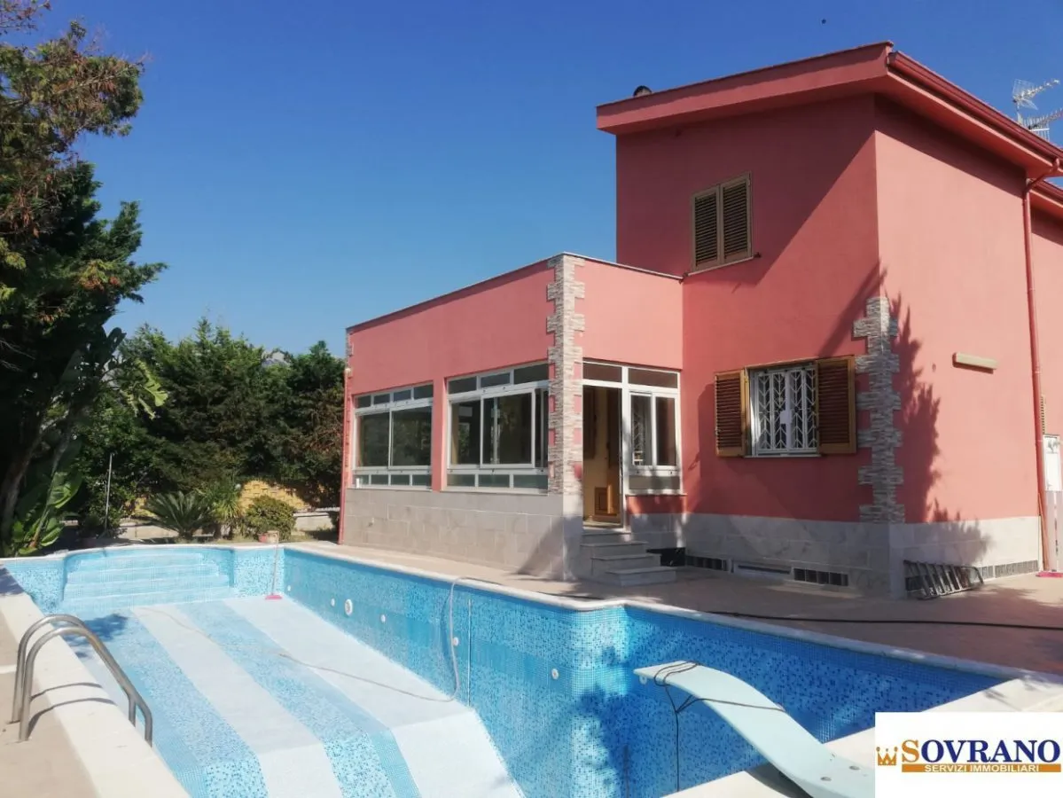 Villa in vendita a Carini - foto 1