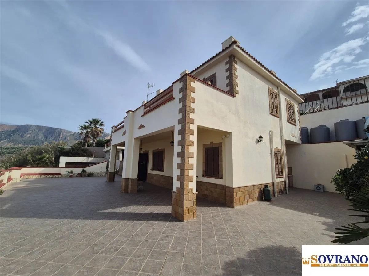 Villa in vendita a Trappeto - foto 1