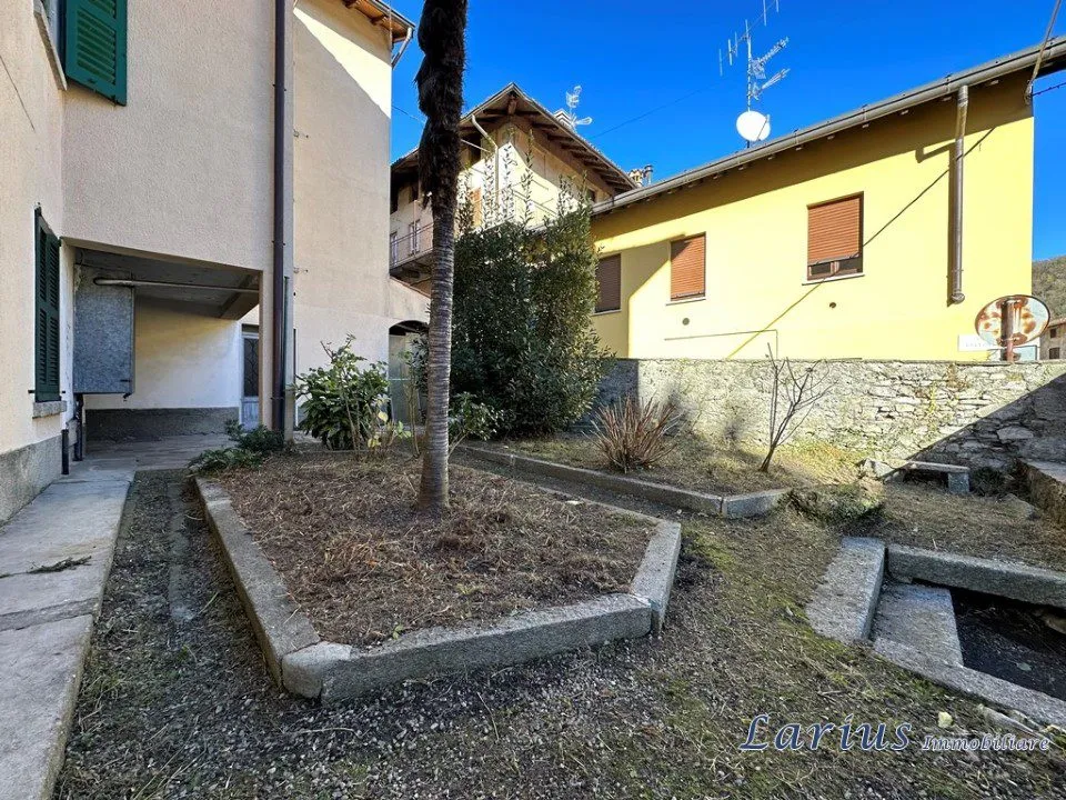 Casa indipendente in vendita a Valbrona - Osigo - foto 1